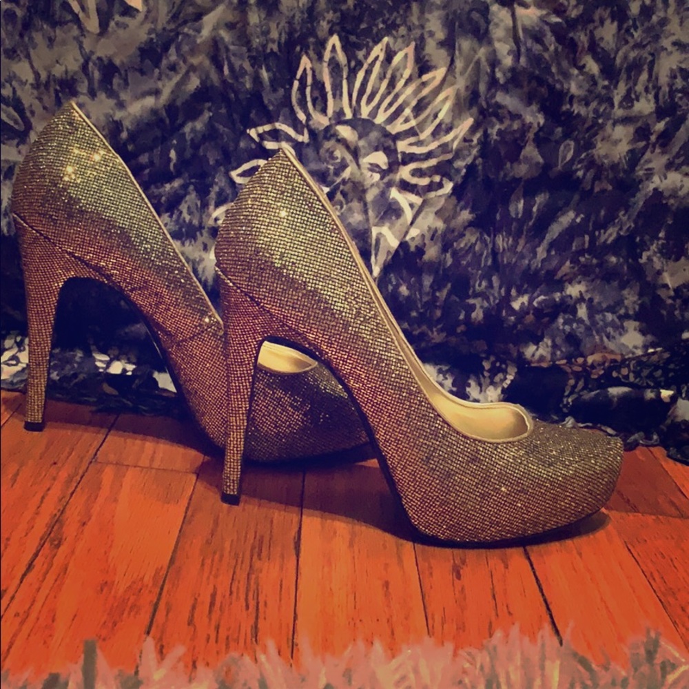 BCBG Generation Gold Pumps